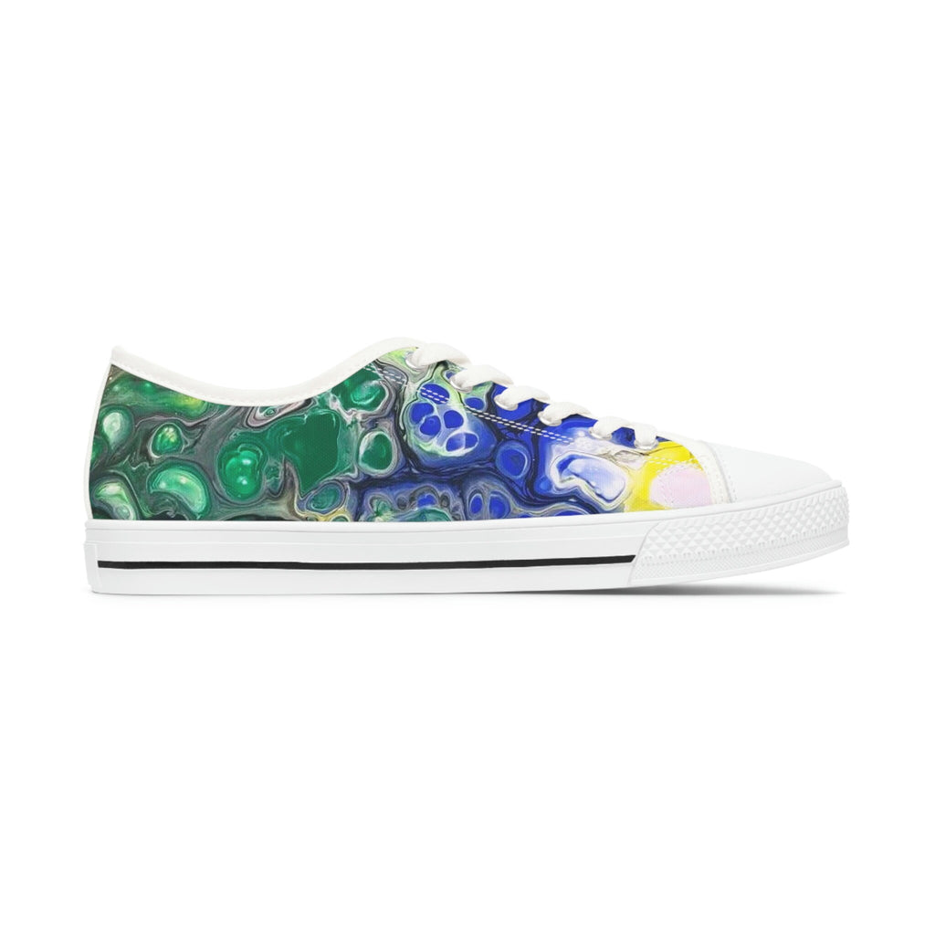 Waveform Low-Top Sneakers – Abstract Ripple Design on Eco Canvas with White Sole