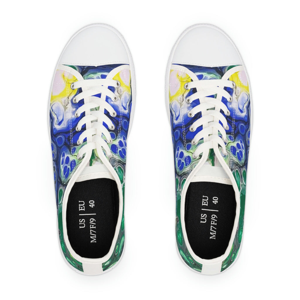 Waveform Low-Top Sneakers – Abstract Ripple Design on Eco Canvas with White Sole